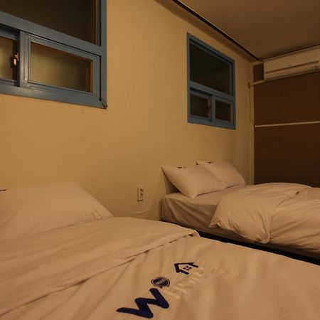 W Mini Hotel Dongdaemoon Seul Dış mekan fotoğraf