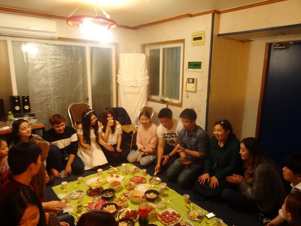 W Mini Hotel Dongdaemoon Seul Dış mekan fotoğraf