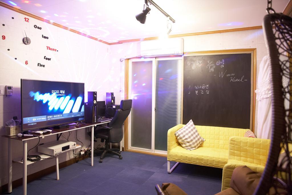 W Mini Hotel Dongdaemoon Seul Dış mekan fotoğraf