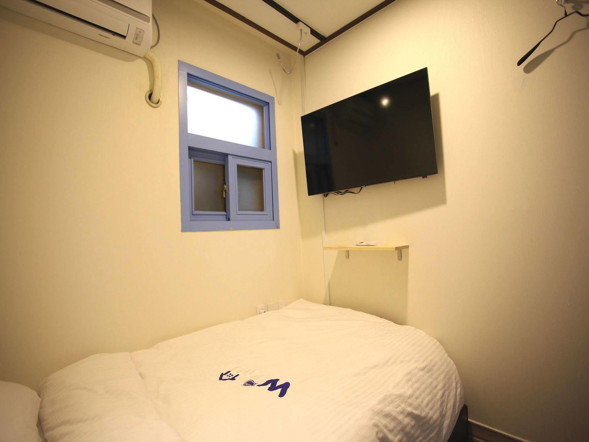 W Mini Hotel Dongdaemoon Seul Dış mekan fotoğraf