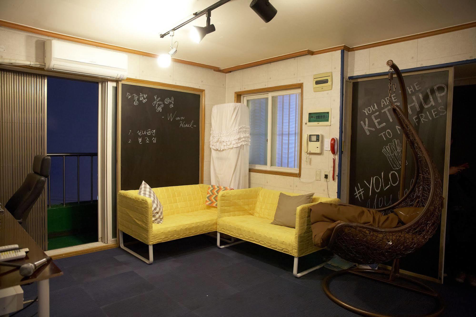 W Mini Hotel Dongdaemoon Seul Dış mekan fotoğraf